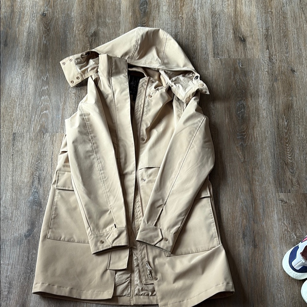 Ripzone tan trench coat